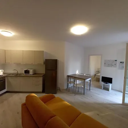 Ruhige Ferienwohnung Mit Privater Terrasse アパート *