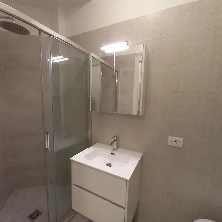 Ruhige Ferienwohnung Mit Privater Terrasse アパート